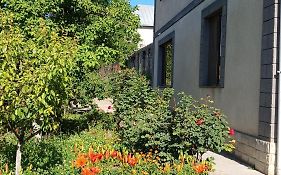 Green Dilijan B&B